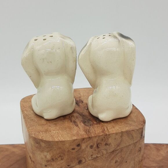 Hound Dog Salt & Pepper Shakers ceramic - Picture 4 of 6